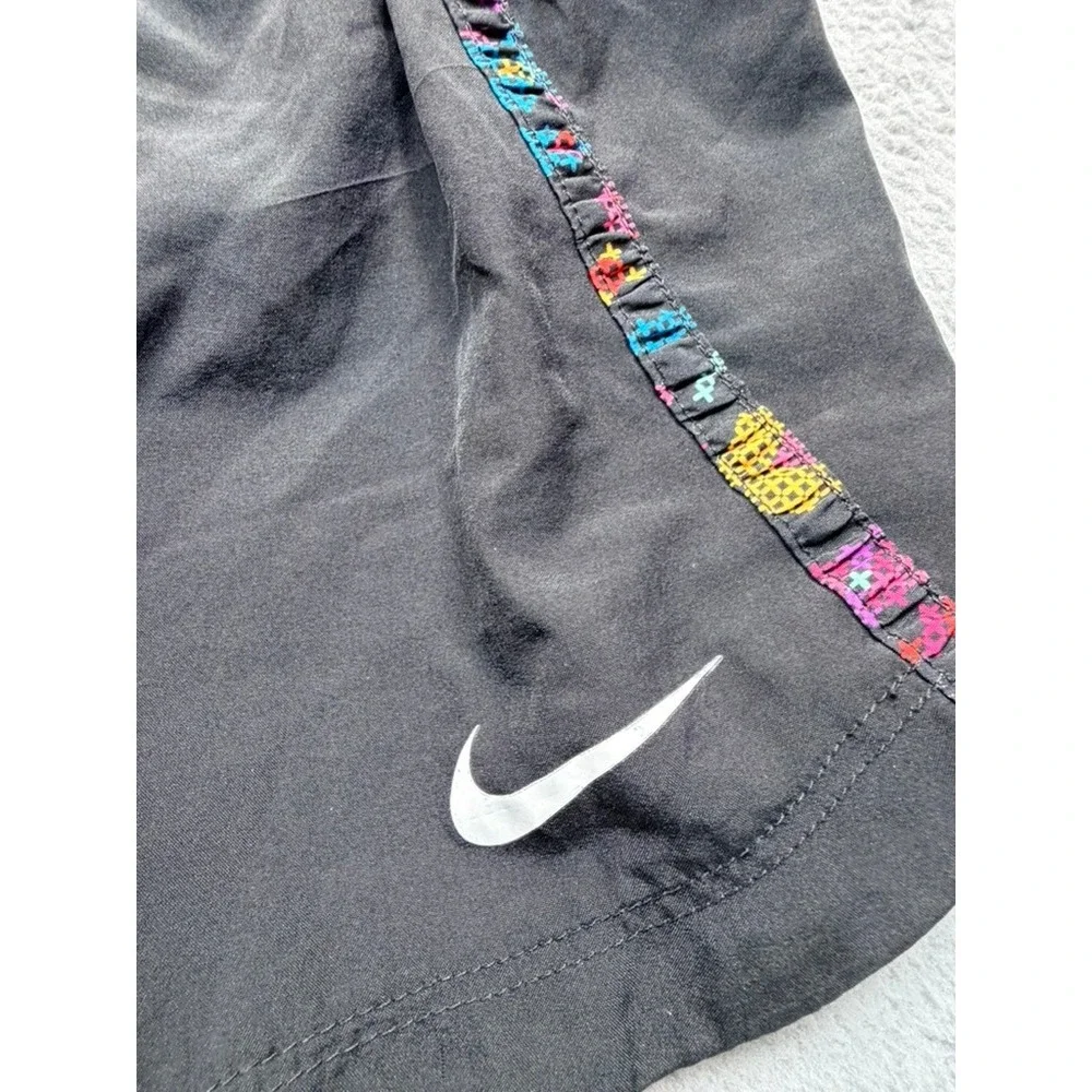 Nike Girls Dri-FIT Running Shorts Black Multi Color Trim Athletic Size Large